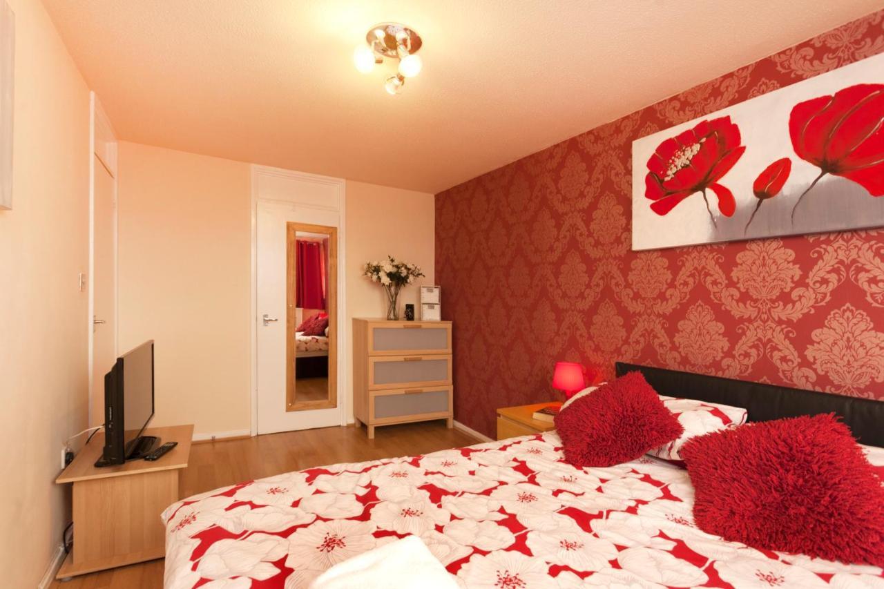 Victoria Centre Apartments In The Victoria Centre Shopping Centre - Nottingham City Centre - 24 Hour Access - Most Central Location, Kitchen - Sunday Check-Out 1Pm - Opposite Hilton By Restaurants & Shops - Outdoor Parking Cars Or Vans Five Pounds A Экстерьер фото